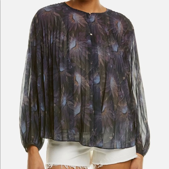 Vince Deco Floral Long Sleeve Pleated Blouse - Picture 3 of 10